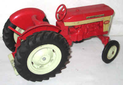 dec 3 farm toys 170.jpg (306200 bytes)