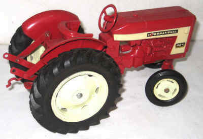 dec 3 farm toys 172.jpg (279145 bytes)