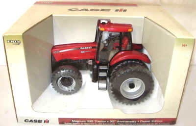 dec 3 farm toys 201.jpg (342764 bytes)