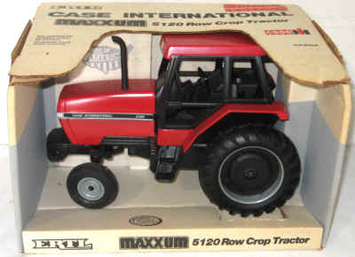 dec 3 farm toys 207.jpg (292097 bytes)