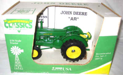 dec 3 farm toys 250.jpg (350396 bytes)