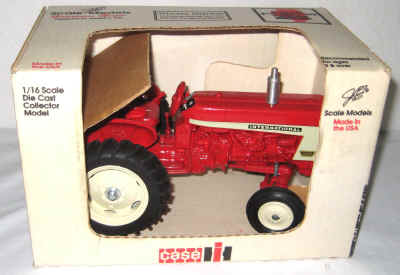 dec 3 farm toys 2 002.jpg (263338 bytes)