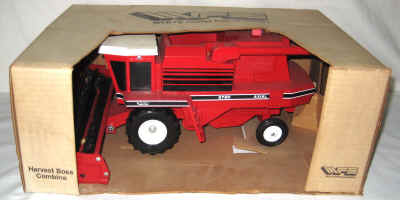 dec 3 farm toys 2 043.jpg (320258 bytes)