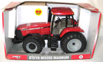 dec 3 farm toys 2 055.jpg (333983 bytes)