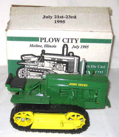 dec 3 farm toys 2 069.jpg (237239 bytes)