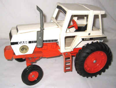 dec 3 farm toys 349.jpg (303391 bytes)