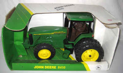 dec 3 farm toys 352.jpg (386605 bytes)