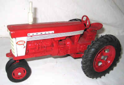 dec 3 farm toys 402.jpg (319367 bytes)