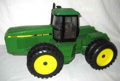 dec 3 farm toys 409.jpg (362448 bytes)