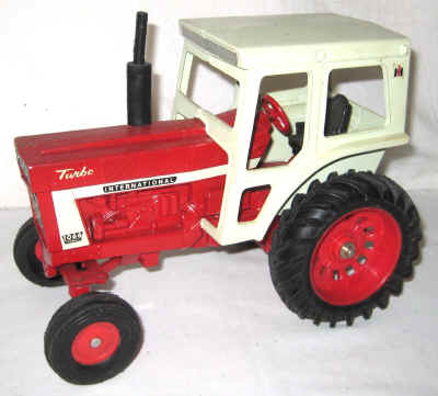 dec 3 farm toys 419.jpg (274048 bytes)