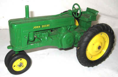 dec 3 farm toys 439.jpg (266253 bytes)