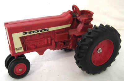 dec 3 farm toys 505.jpg (261324 bytes)