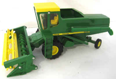 dec 3 farm toys 531.jpg (256254 bytes)
