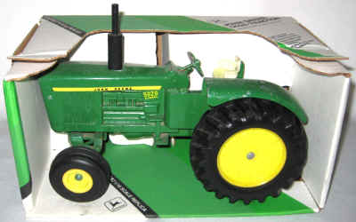 june farm toys 10 006.jpg (323269 bytes)